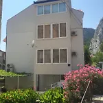 Mate Apartman Omis